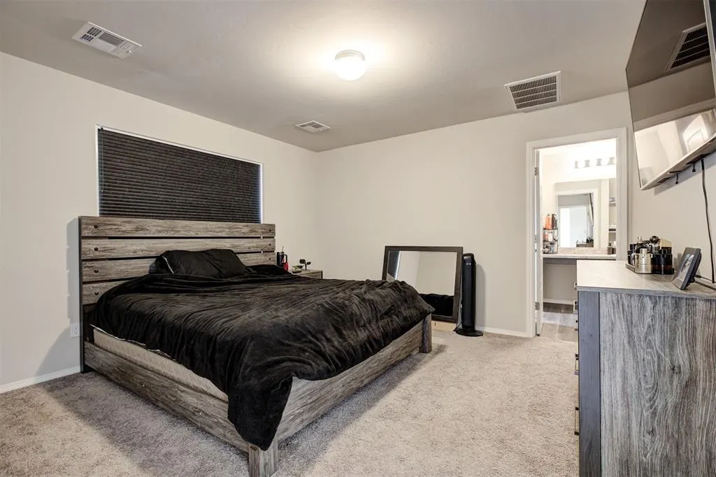 Photo 16 — 1821 Easton Lane, Oklahoma City, OK 73127