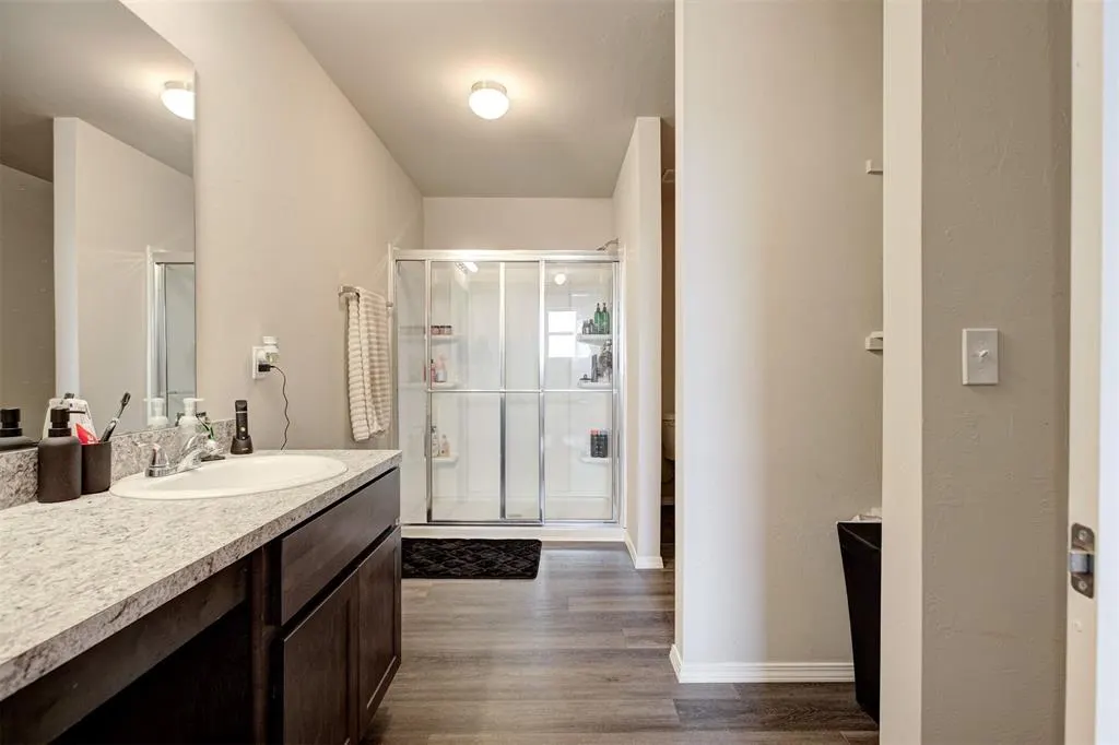 Photo 19 — 1821 Easton Lane, Oklahoma City, OK 73127