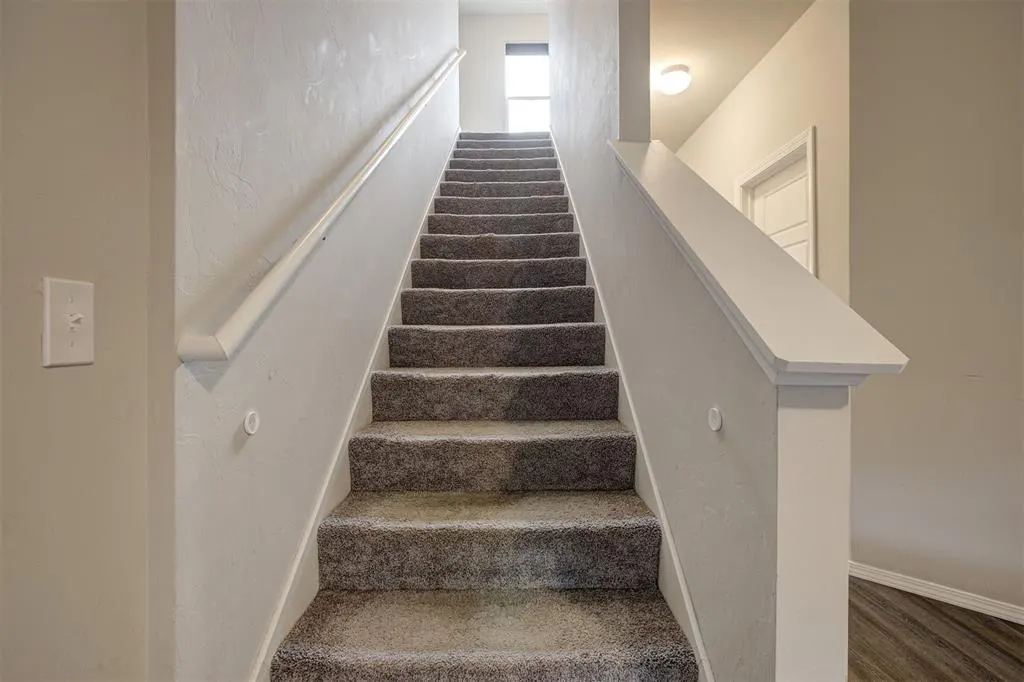 Photo 21 — 1821 Easton Lane, Oklahoma City, OK 73127