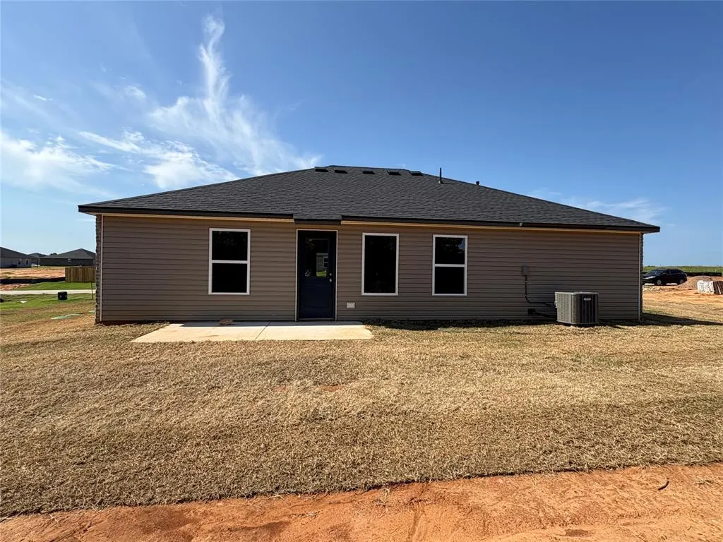 Photo 2 — 31116 Blackberry Ridge, McLoud, OK 74851