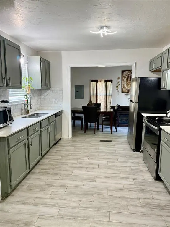 Photo 5 — 617 SW 35th Street, Oklahoma City, OK 73129