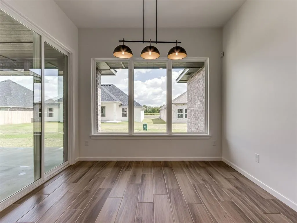 Photo 15 — 5004 Misty Wood Lane, Mustang, OK 73064