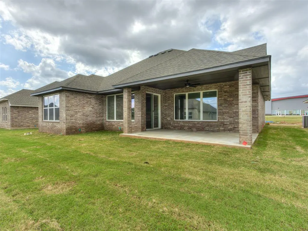 Photo 36 — 5004 Misty Wood Lane, Mustang, OK 73064