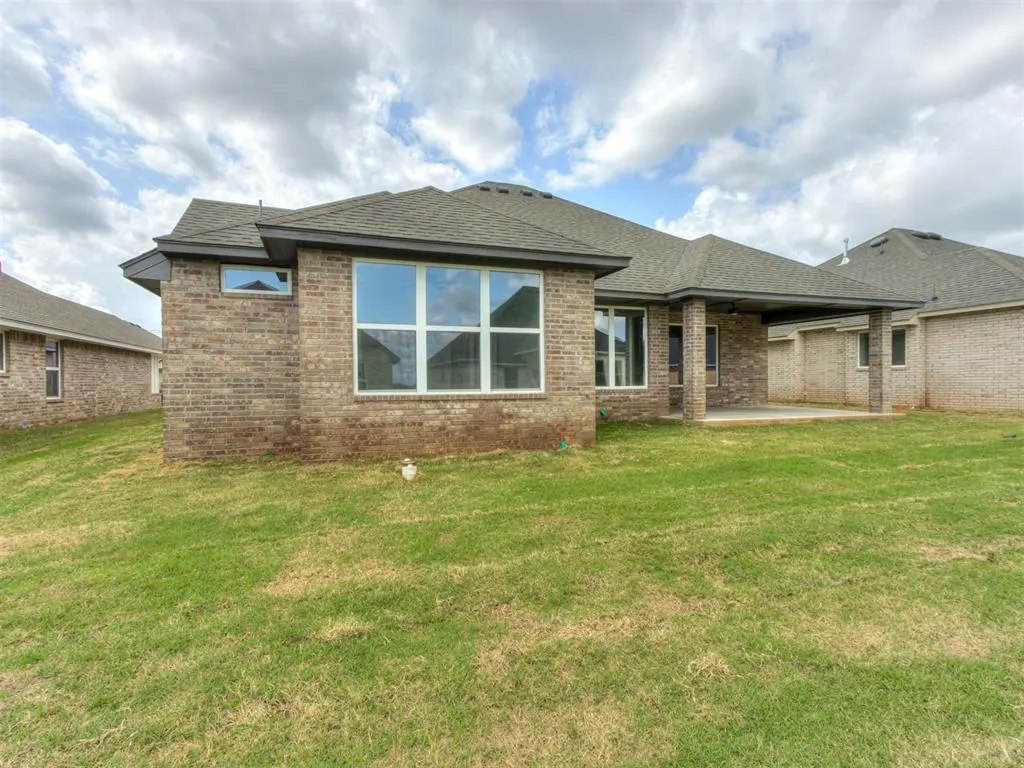 Photo 38 — 5004 Misty Wood Lane, Mustang, OK 73064