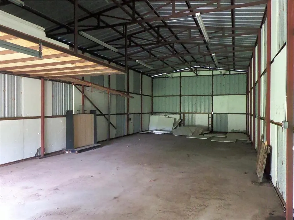 Photo 5 — 421874 E 1155 Road, Eufaula, OK 74432