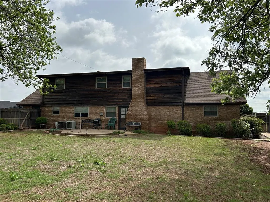 Photo 35 — 1619 Crestview Drive, Cordell, OK 73632