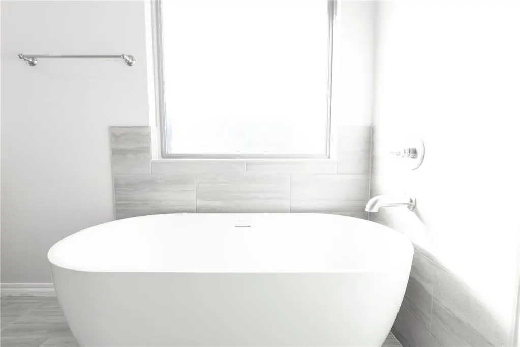 Photo 13 — 12409 Samara Drive, Oklahoma City, OK 73173