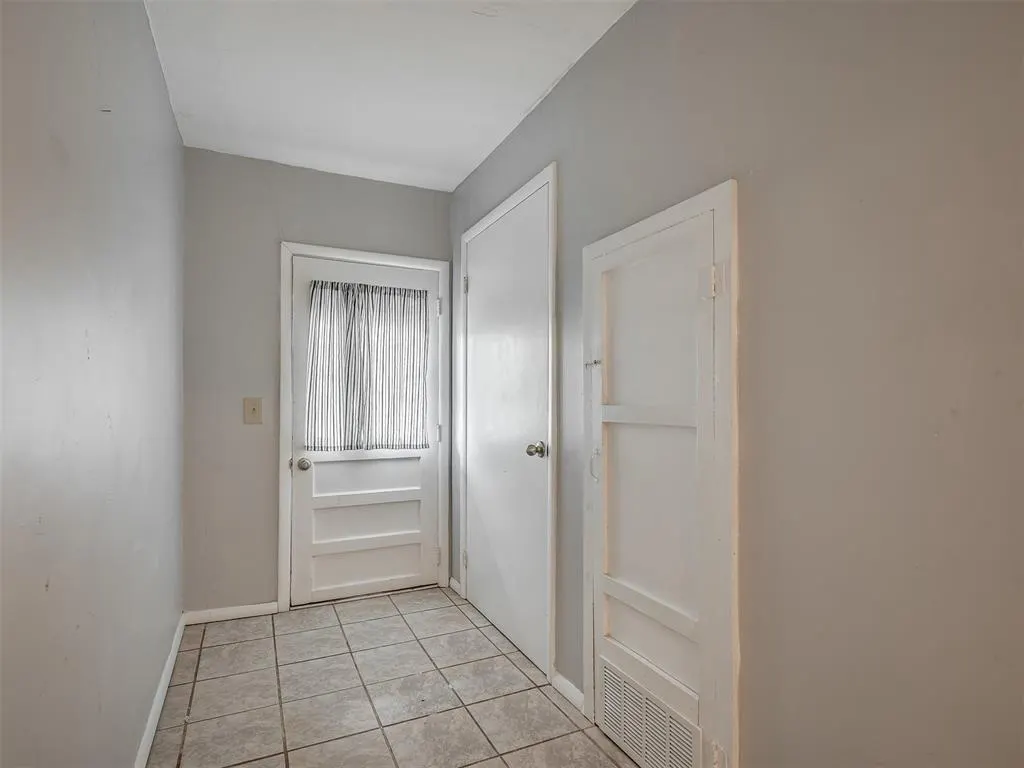 Photo 36 — 5008 N Warren Avenue, Oklahoma City, OK 73112