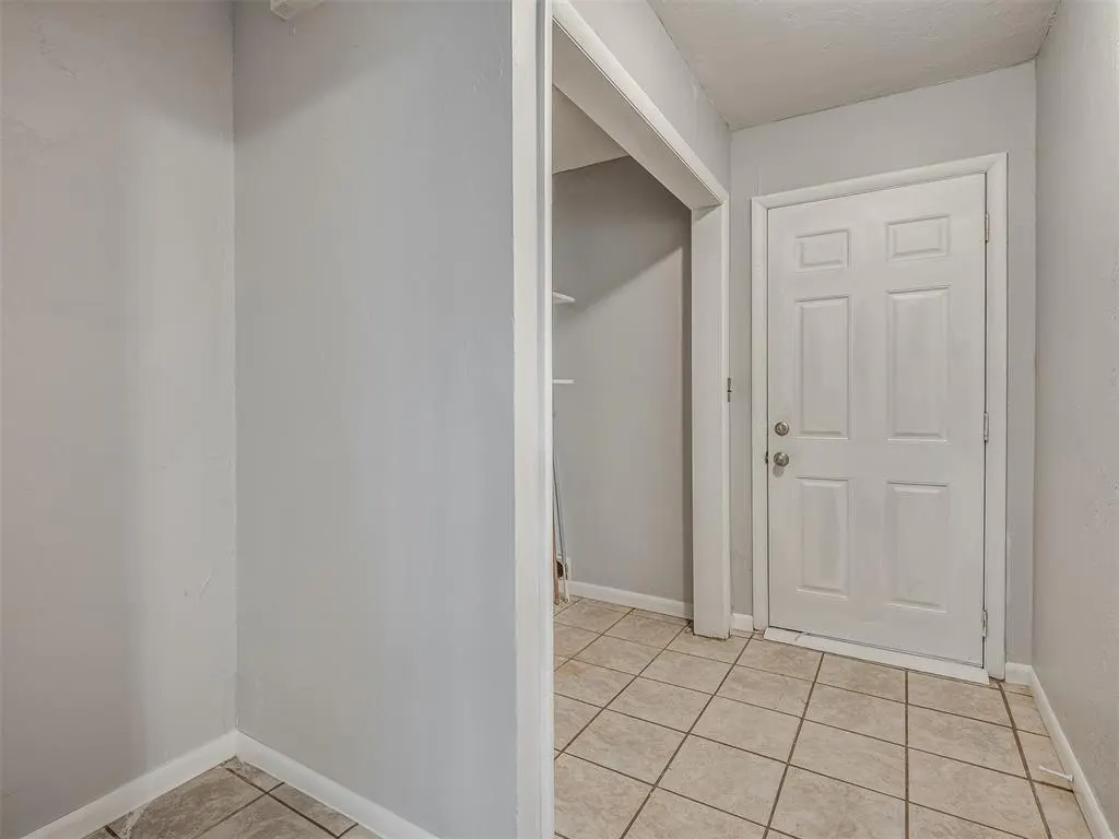Photo 37 — 5008 N Warren Avenue, Oklahoma City, OK 73112
