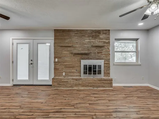 Photo 7 — 5008 N Warren Avenue, Oklahoma City, OK 73112