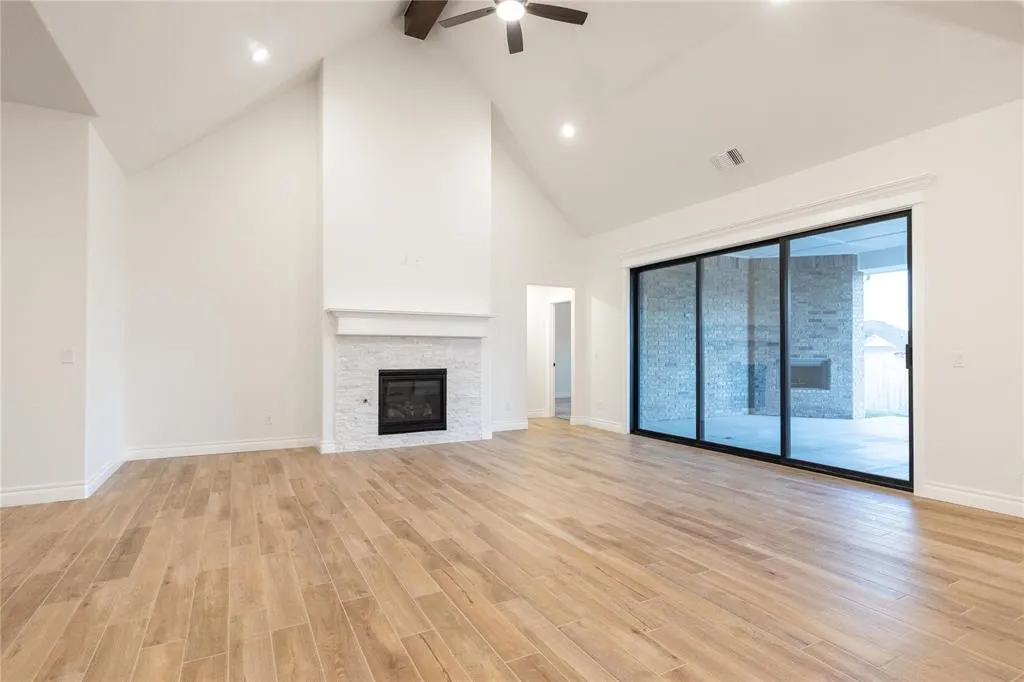 Photo 5 — 9317 NW 116th Street, Yukon, OK 73099