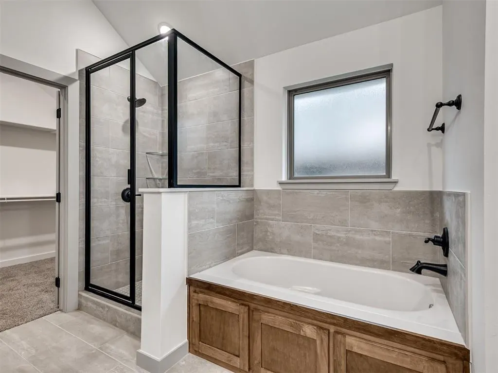 Photo 18 — 11912 NW 120th Street, Oklahoma City, OK 73099