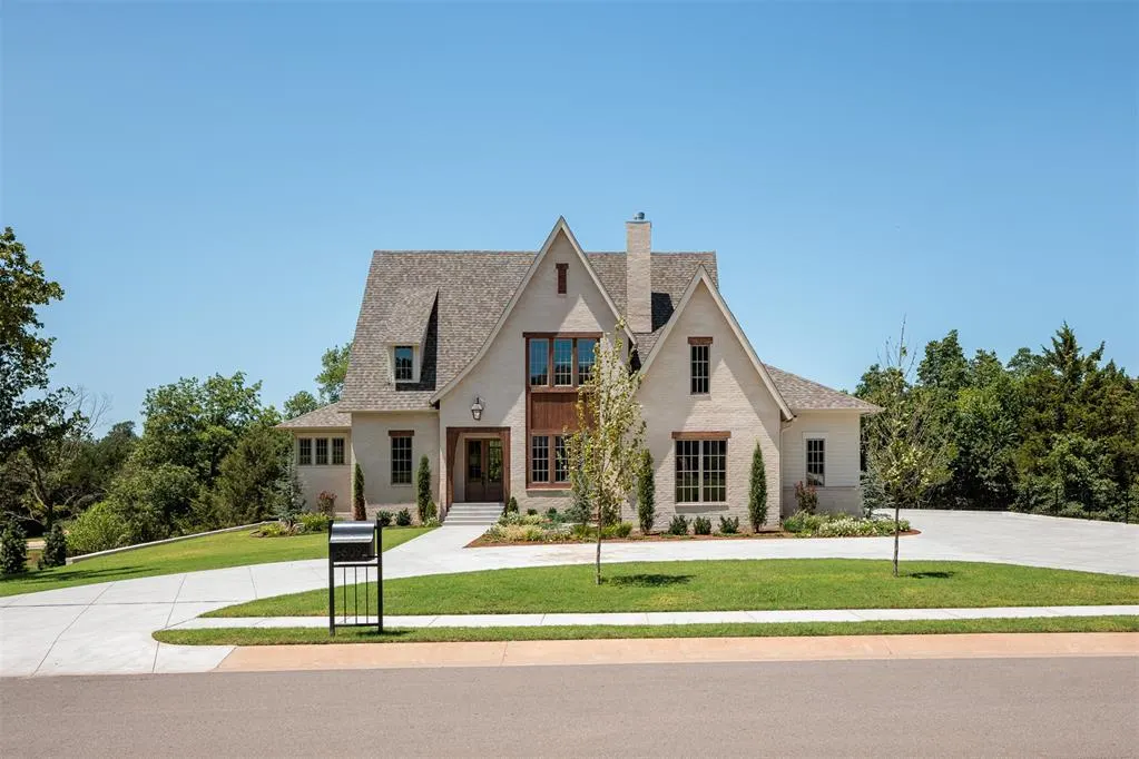 Photo 2 — 6509 NE 97th Street, Oklahoma City, OK 73151