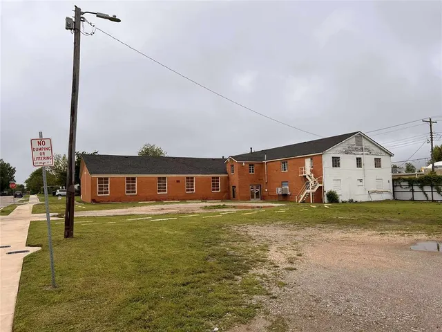 Photo 4 — 1345 SW 30th Street, Oklahoma City, OK 73119