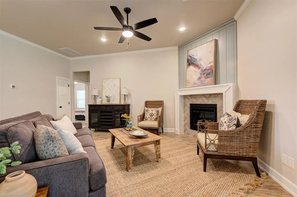 Photo 11 — 3401 Slate River Drive, Yukon, OK 73099