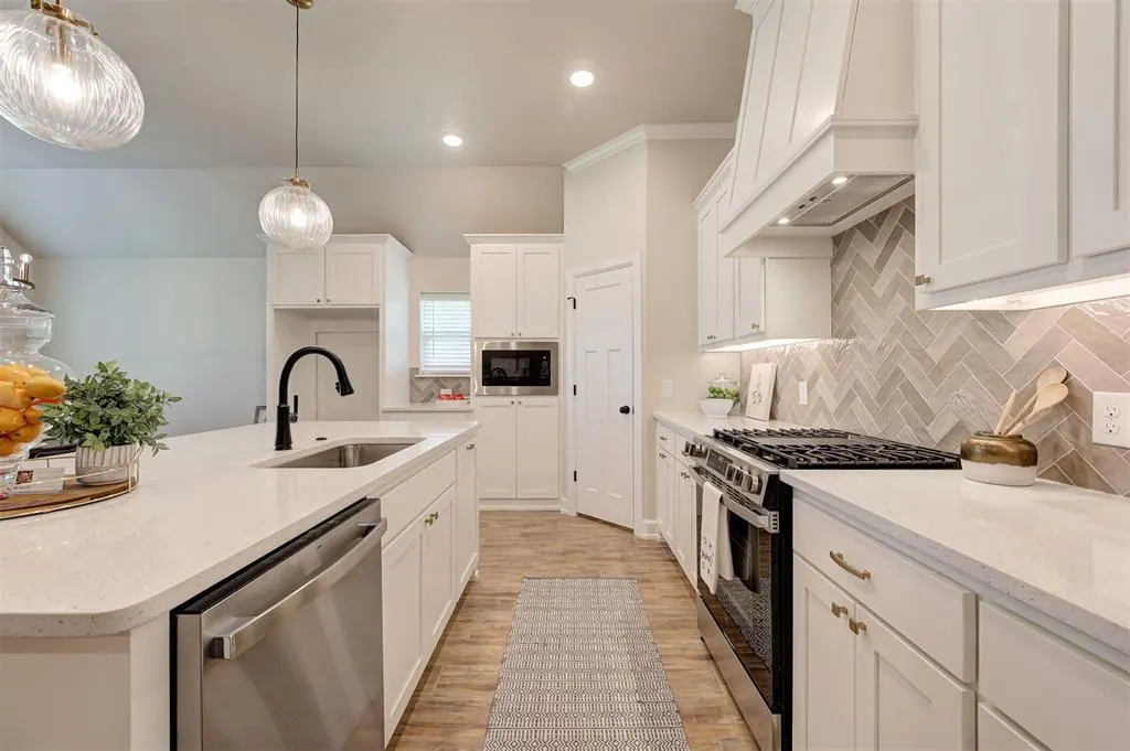 Photo 20 — 3401 Slate River Drive, Yukon, OK 73099
