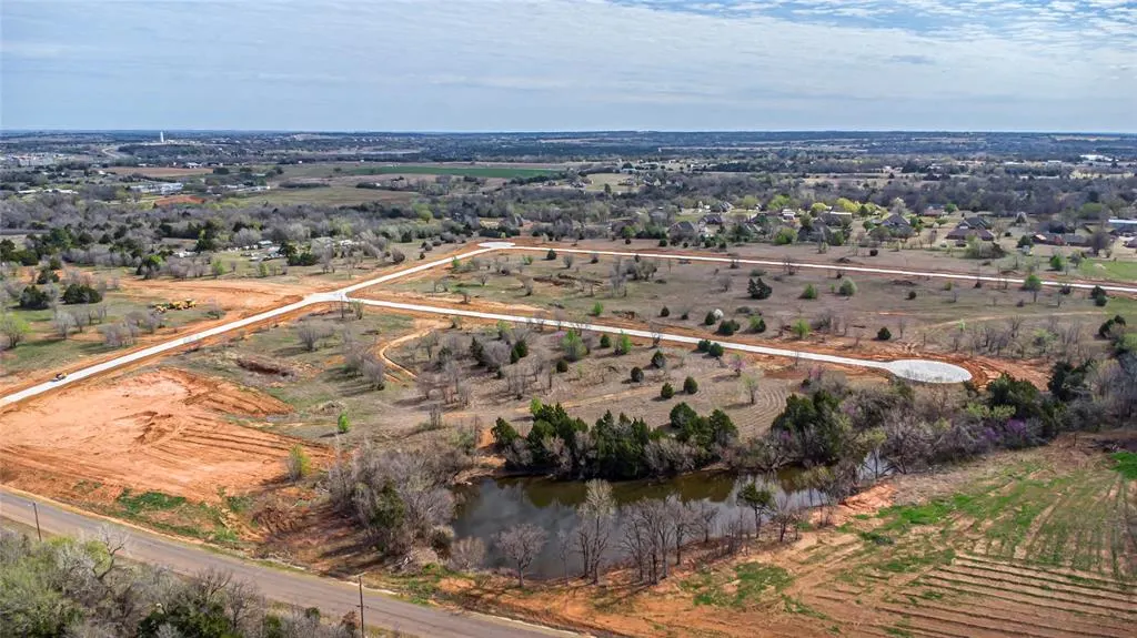 Photo 11 — 1727 Big sky Circle, Guthrie, OK 73044