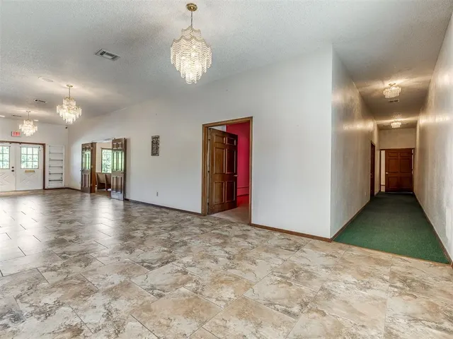 Photo 8 — 1616 NE 36th Street, Oklahoma City, OK 73111