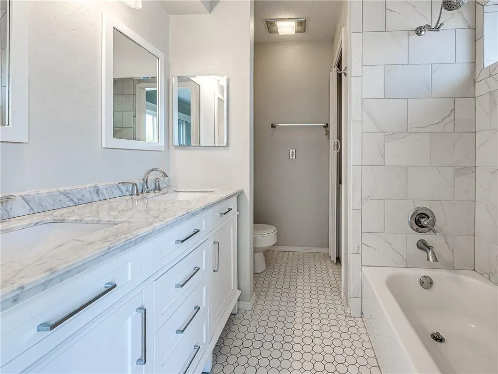 Photo 10 — 6500 N Grand Boulevard 112, Oklahoma City, OK 73116