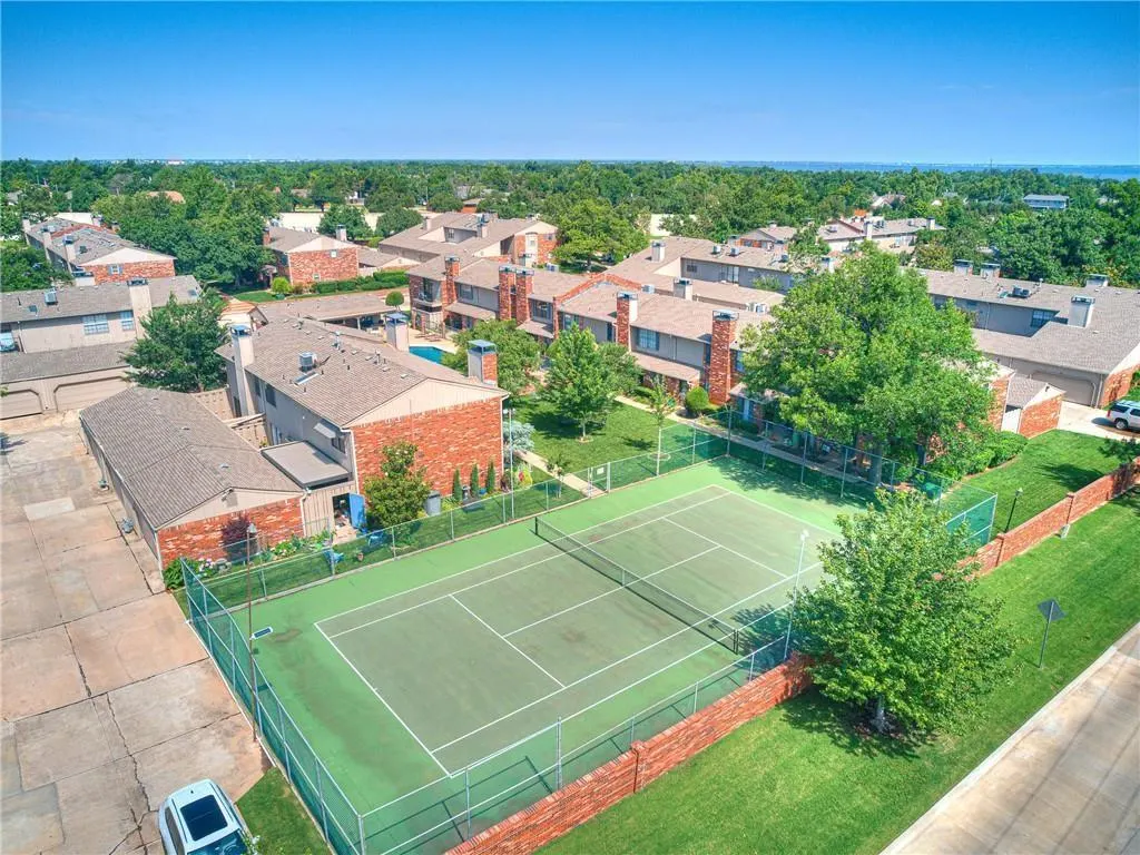 Photo 18 — 6500 N Grand Boulevard 112, Oklahoma City, OK 73116
