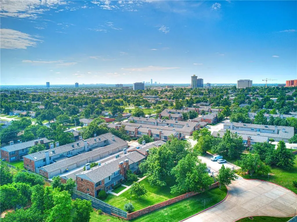 Photo 20 — 6500 N Grand Boulevard 112, Oklahoma City, OK 73116