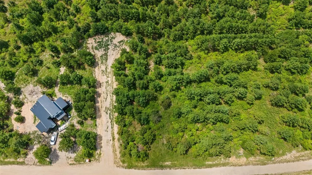 Photo 8 — 411 Kaisley Blue Eye Way, Broken Bow, OK 74728