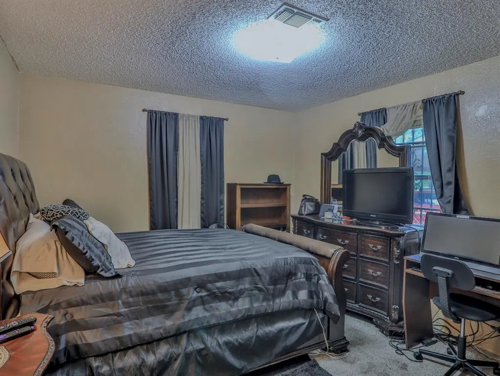 Photo 11 — 1805 Colorado Street, Idabel, OK 74745