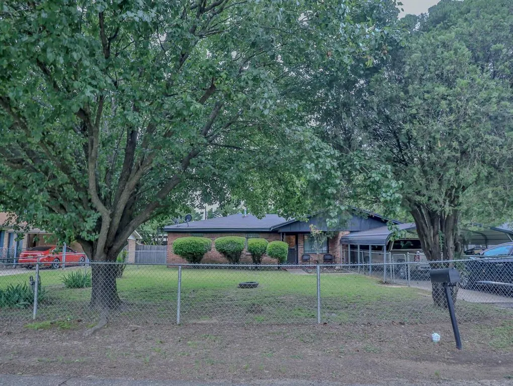 Photo 17 — 1805 Colorado Street, Idabel, OK 74745