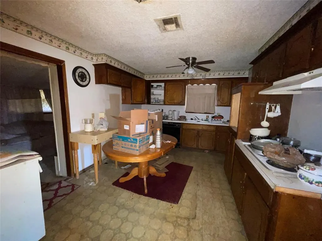 Photo 7 — 1540 NE 30th Street, Oklahoma City, OK 73111