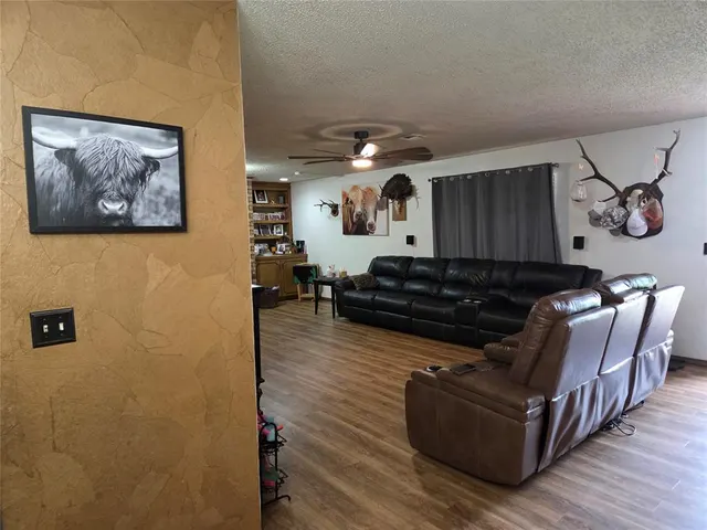 Photo 6 — 1331 Gross Drive, Maysville, OK 73057