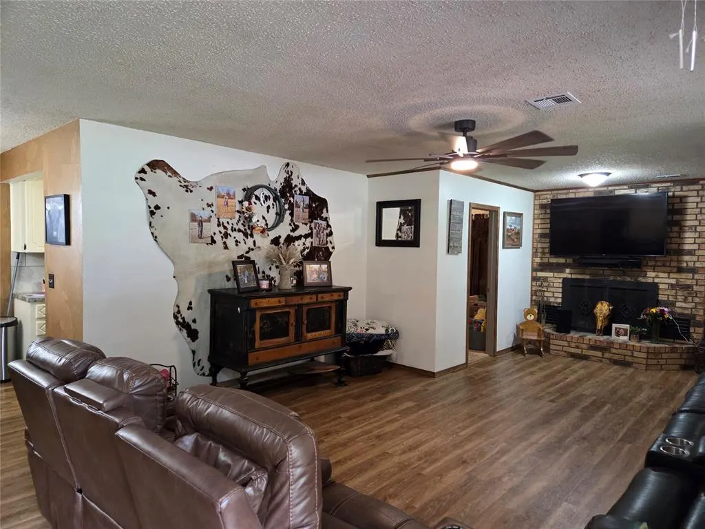 Photo 12 — 1331 Gross Drive, Maysville, OK 73057