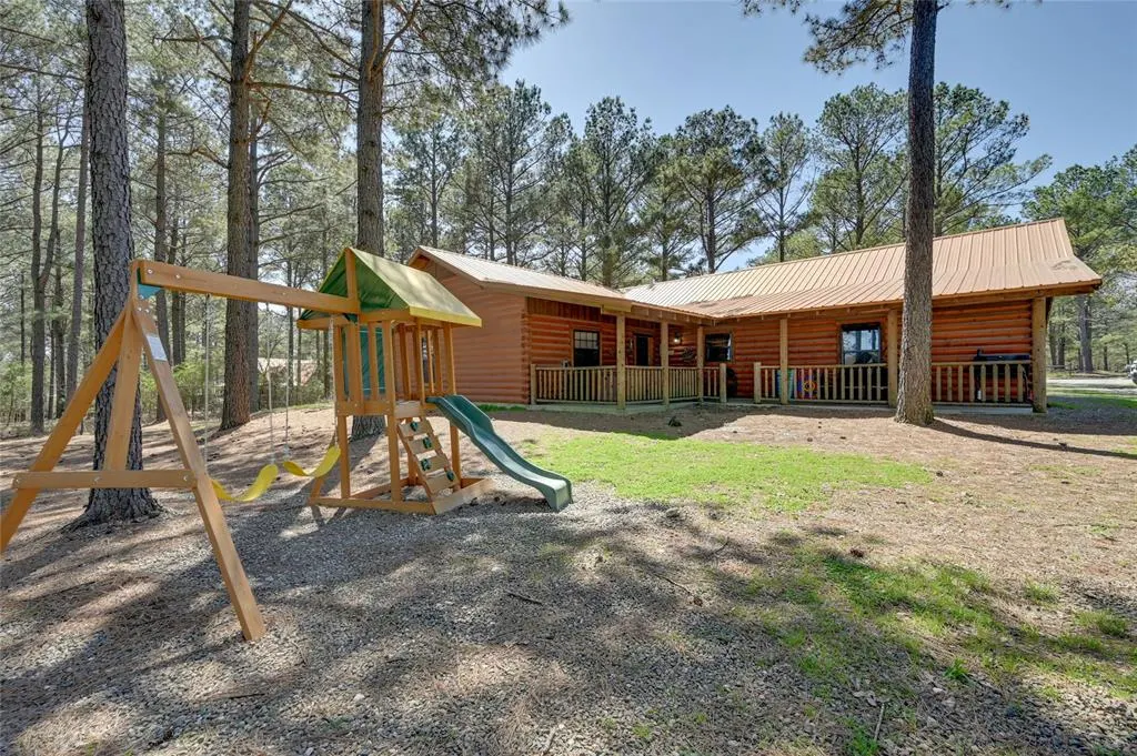 Photo 9 — 114 Willow Bend Road, Broken Bow, OK 74728