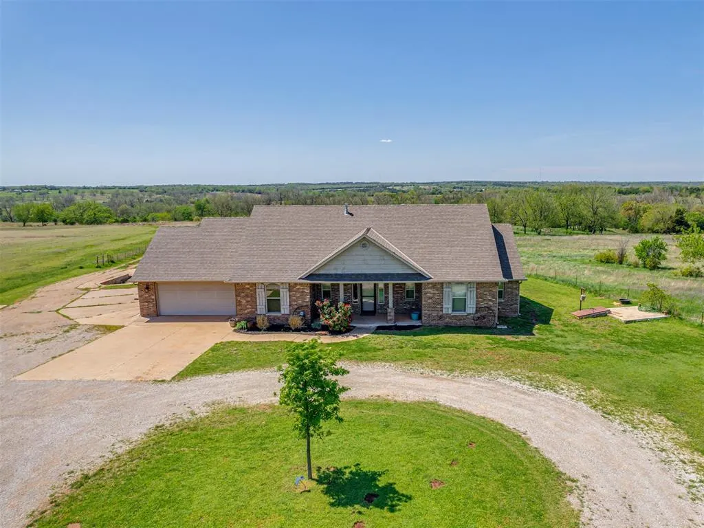 Photo 36 — 840493 S Highway 177, Chandler, OK 74834