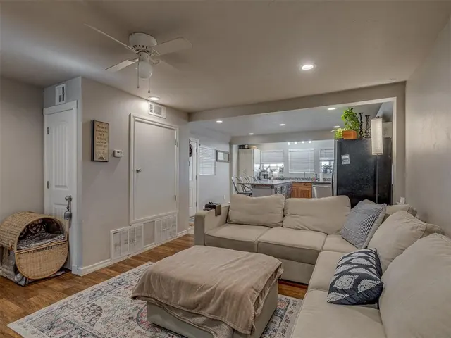Photo 2 — 1072 County Street 2958, Tuttle, OK 73089