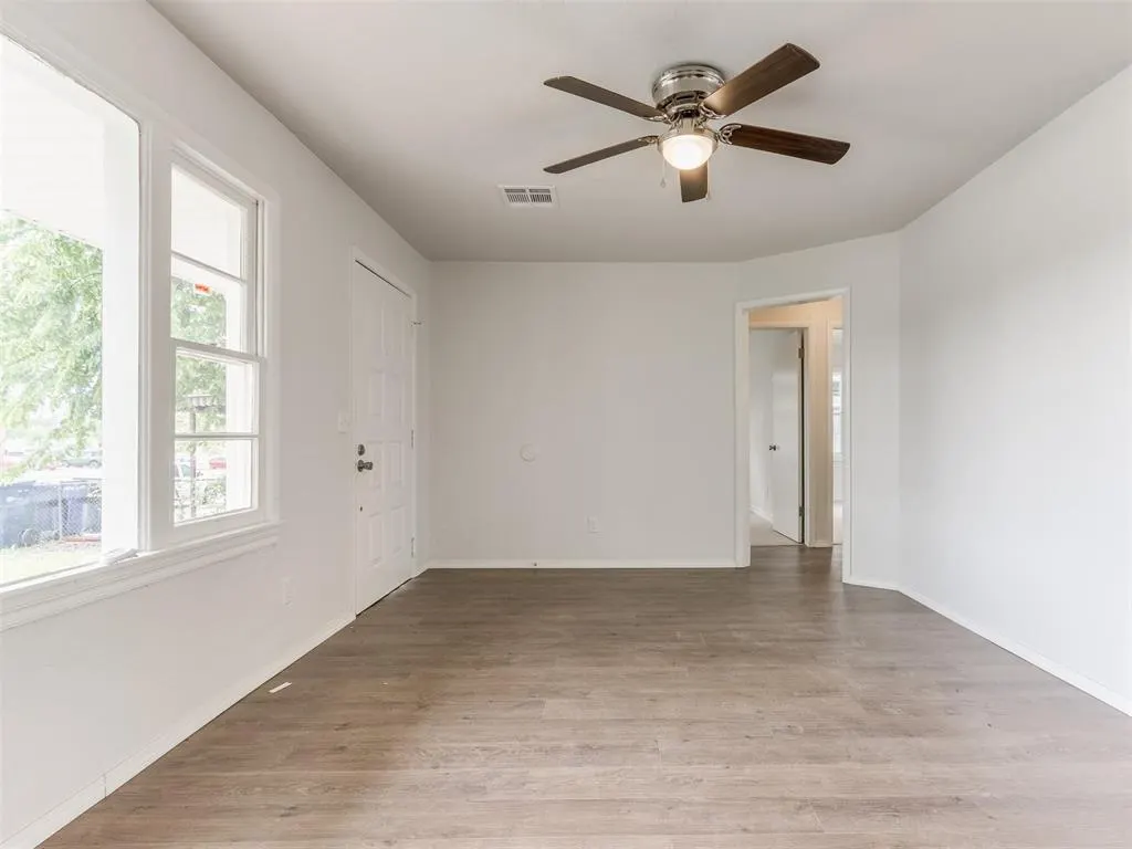 Photo 23 — 2436 SW 53rd Street, Oklahoma City, OK 73119