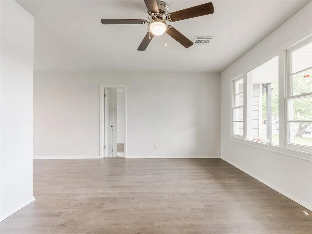 Photo 25 — 2436 SW 53rd Street, Oklahoma City, OK 73119