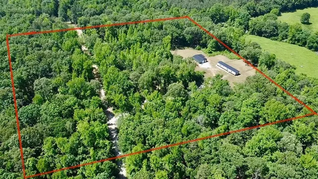 Photo 3 — 559 Poppy Road, Broken Bow, OK 74728