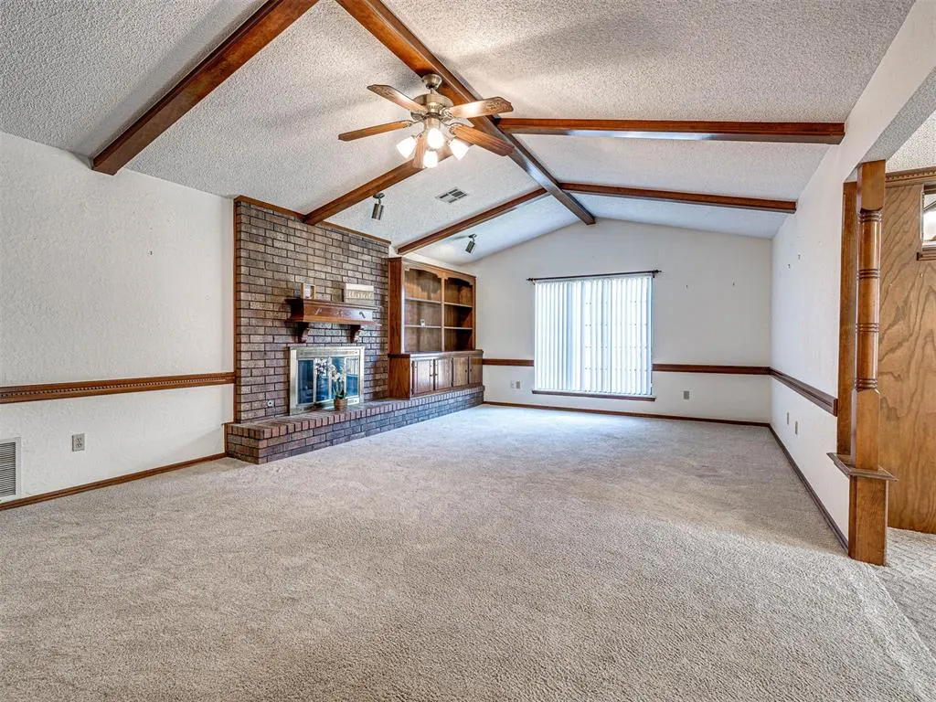 Photo 13 — 5620 Lanceshire Lane, Oklahoma City, OK 73135