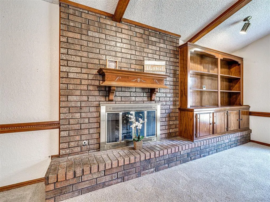Photo 15 — 5620 Lanceshire Lane, Oklahoma City, OK 73135