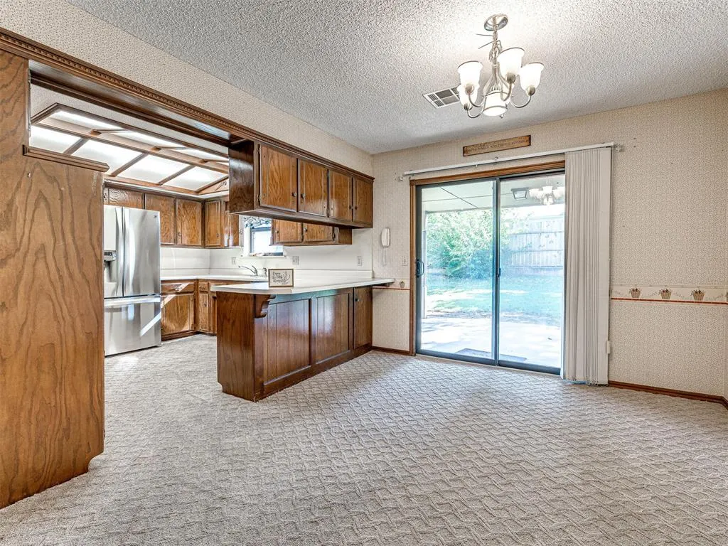 Photo 17 — 5620 Lanceshire Lane, Oklahoma City, OK 73135