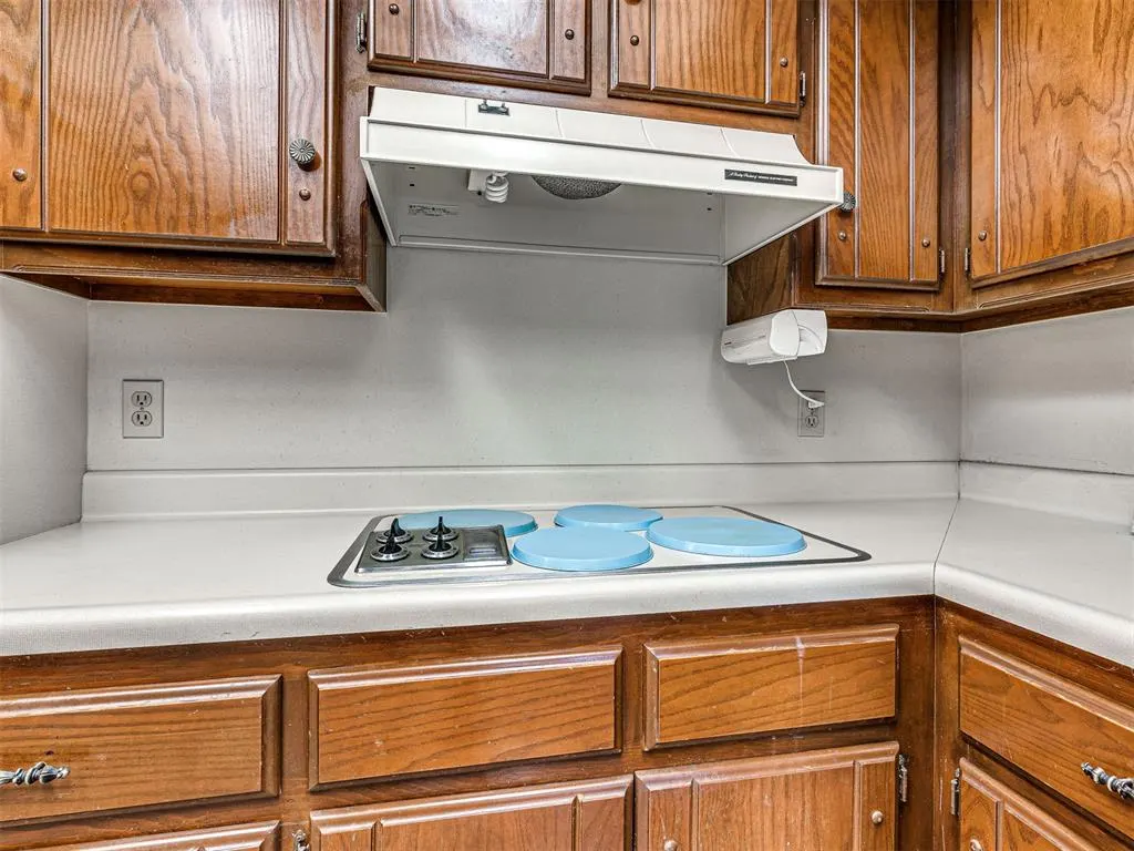 Photo 22 — 5620 Lanceshire Lane, Oklahoma City, OK 73135