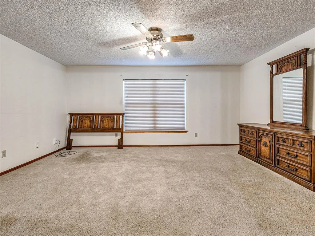 Photo 24 — 5620 Lanceshire Lane, Oklahoma City, OK 73135