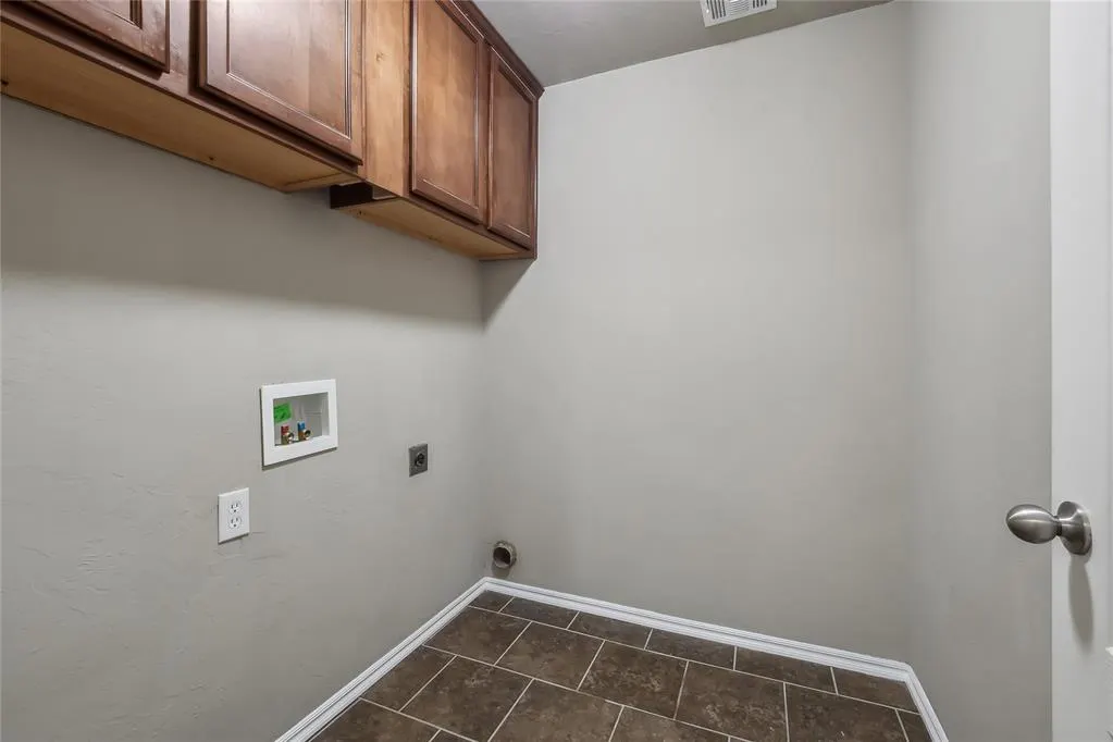 Photo 33 — 8520 SW 44th Court, Oklahoma City, OK 73179