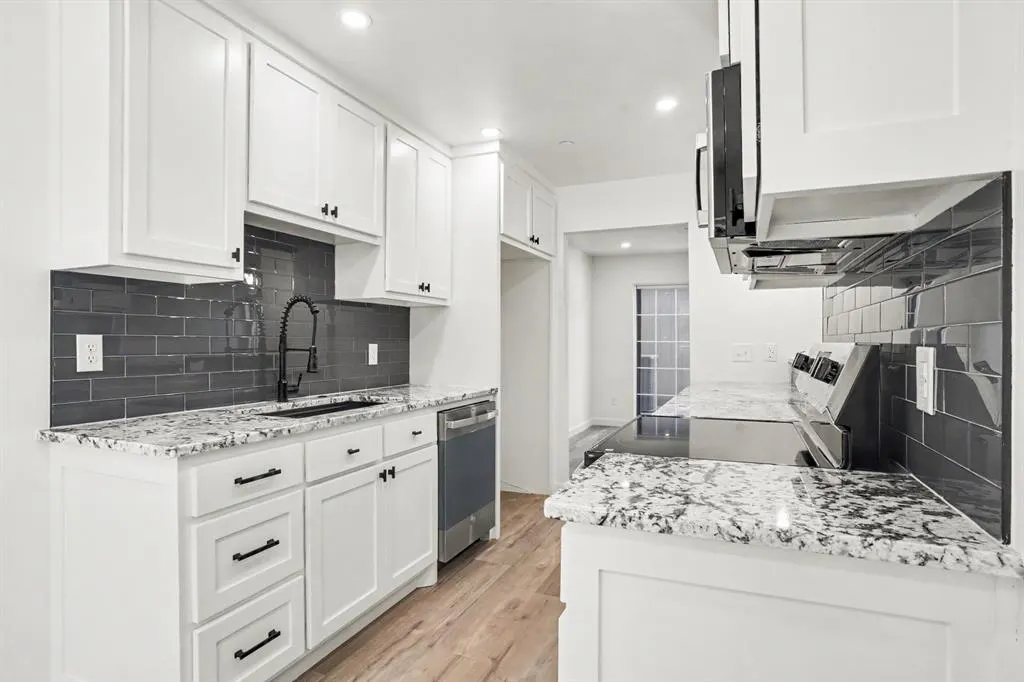 Photo 10 — 6500 N Grand Boulevard 126, Oklahoma City, OK 73116