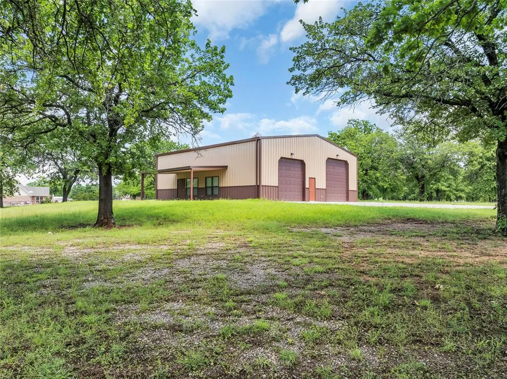 Front exterior — 0 E County Road 1517, Paoli, OK 73074