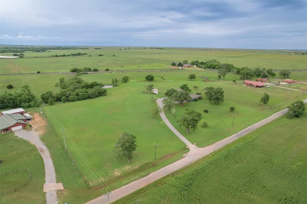 Photo 39 — 11747 N 2240 Road, Cordell, OK 73632