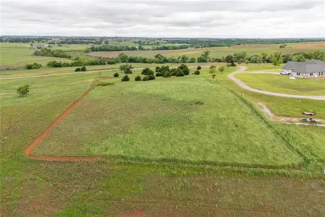 Photo 3 — N 2440 Road South, Weatherford, OK 73096