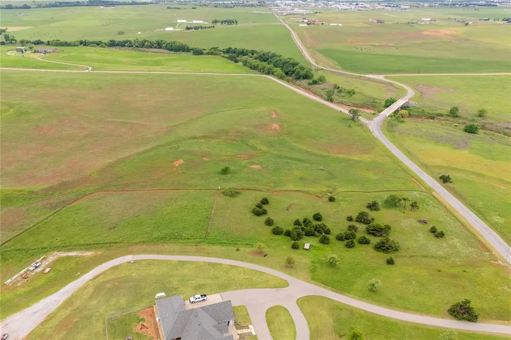 Photo 5 — N 2440 Road South, Weatherford, OK 73096