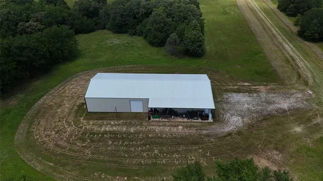 Front exterior — EW 1200 Road, Seminole, OK 74868