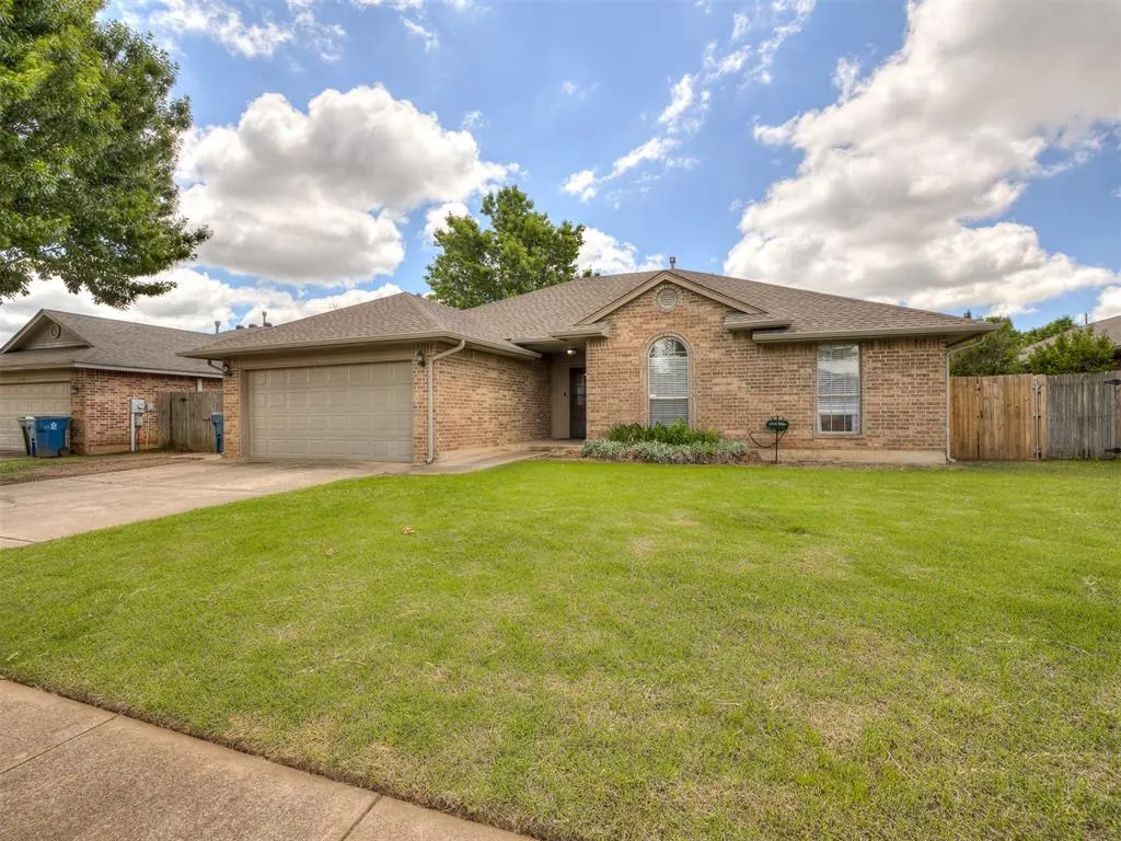 Photo 3 — 1225 Capitol Drive, Edmond, OK 73003